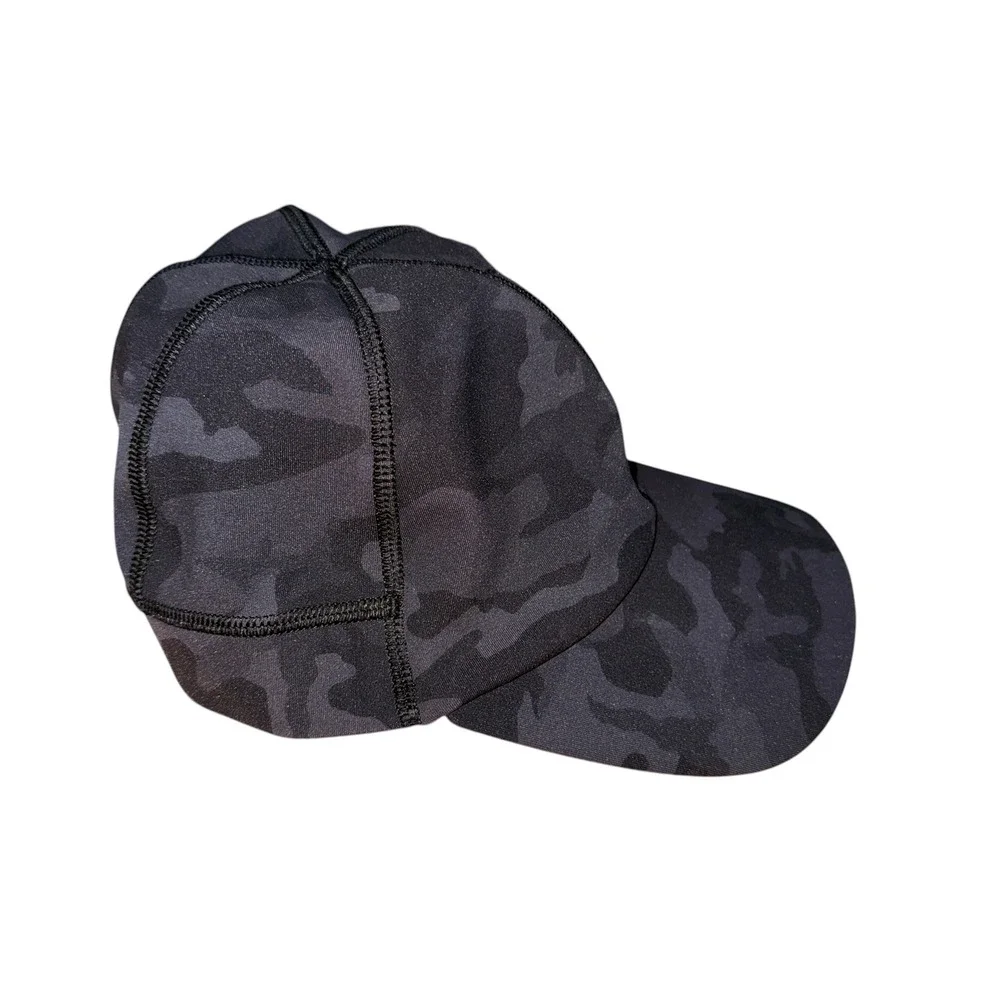 Lululemon License to Train Hat Womens S/M Pre-Owned Charcoal Camo Stretch Cap - Picture 5 of 8